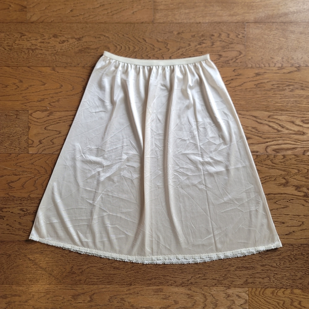 Vintage Komar Half Slip Skirt Ivory Size Medium